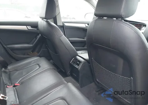 2013 Audi A4 2.0T Premium z USA, uszkodzony, nr VIN WAUEFAFL5DA054631